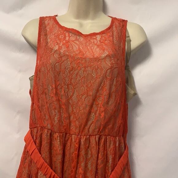 NWT SAINT GIL‎ PARIS  LACE DRESS SIZE M - Picture 5 of 10
